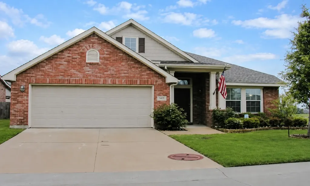 422 Red Sage Lane Duncanville TX 75137