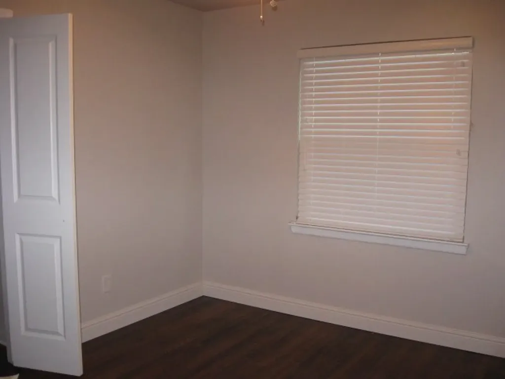 12112 Bellafonte Drive Dallas TX 75243