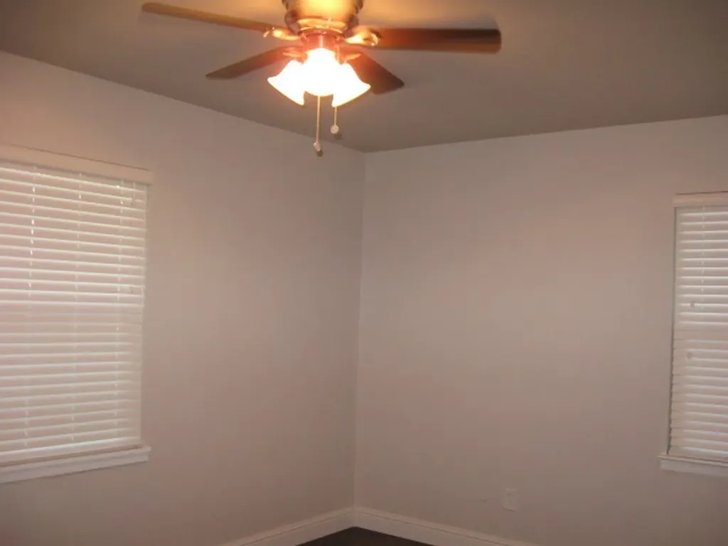 12112 Bellafonte Drive Dallas TX 75243