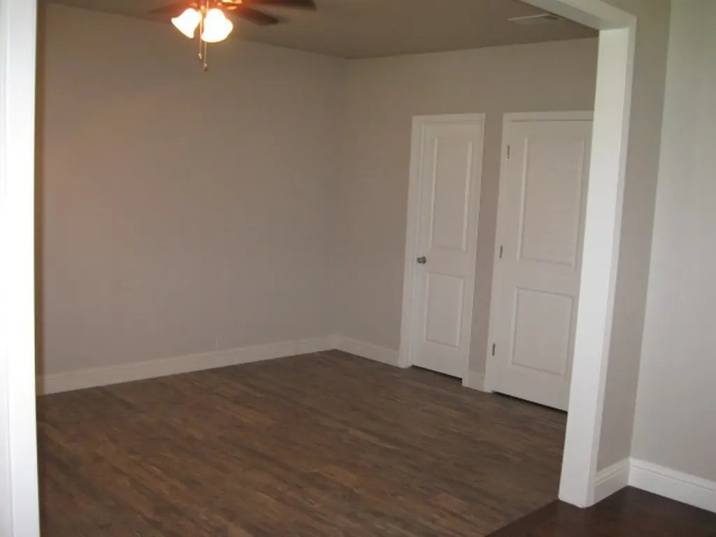 12112 Bellafonte Drive Dallas TX 75243