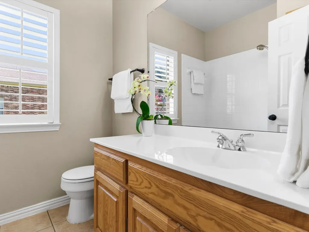 1949 Stonecourt Drive Bedford TX 76021
