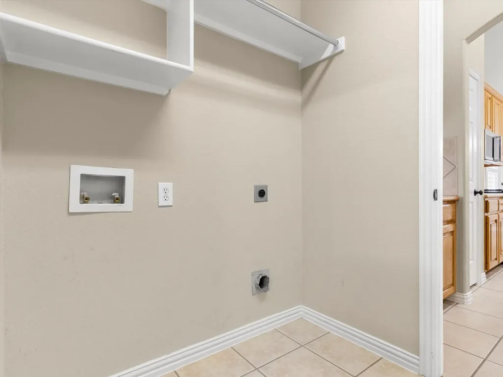 1949 Stonecourt Drive Bedford TX 76021