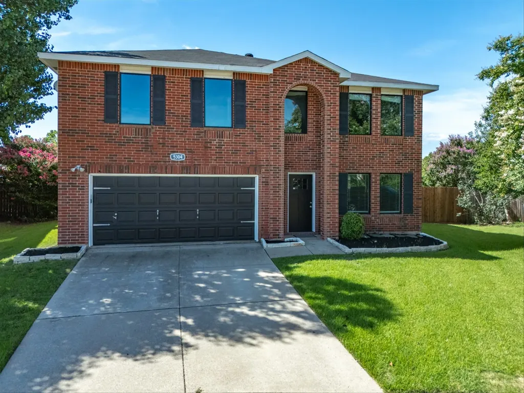 5304 Los Altos Road Fort Worth TX 76244