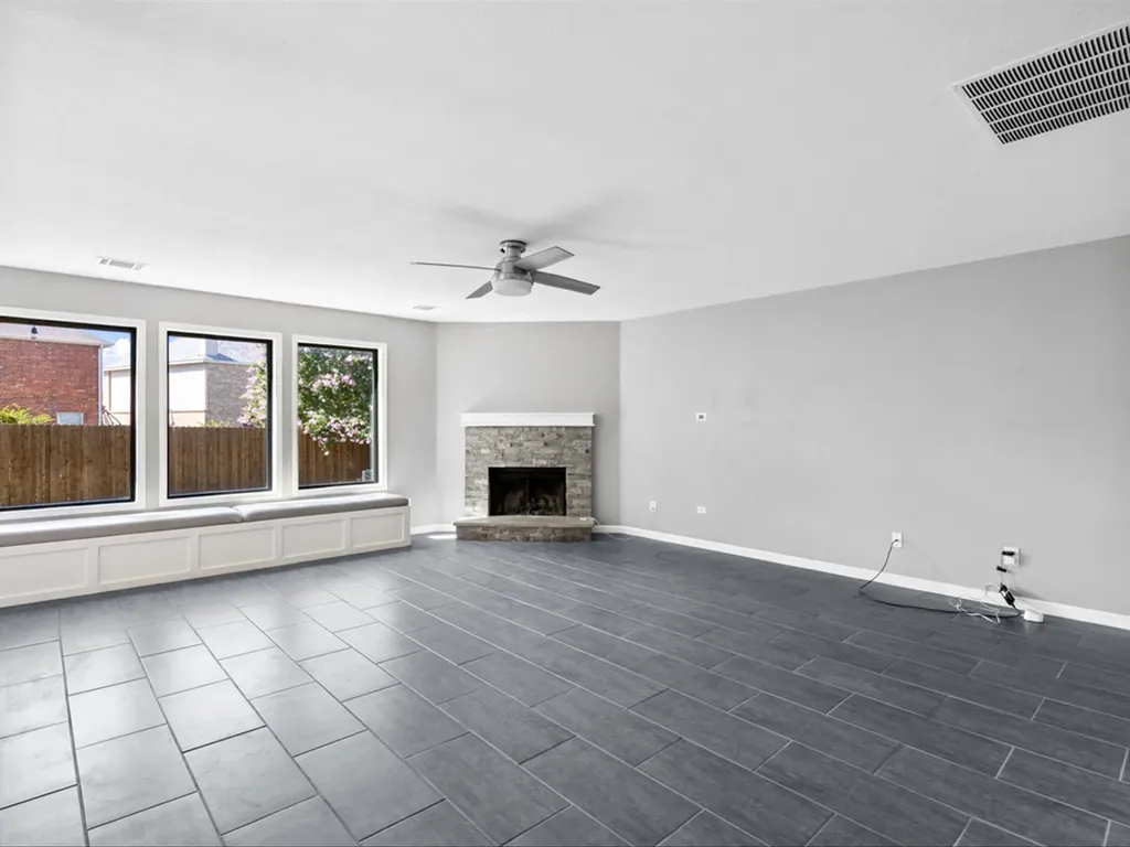 5304 Los Altos Road Fort Worth TX 76244