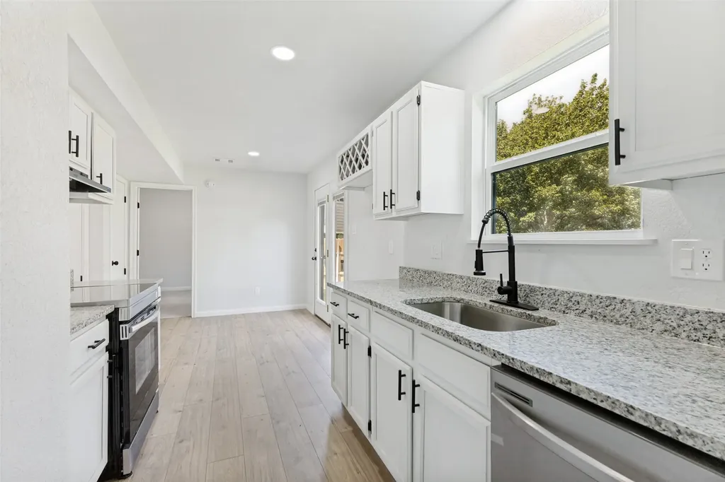 2068 Paint Pony Lane Keller TX 76248