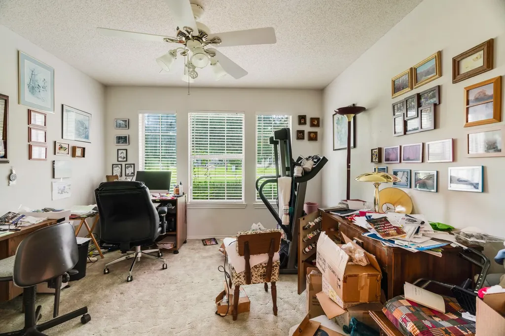 570 N Center Blossom TX 75416