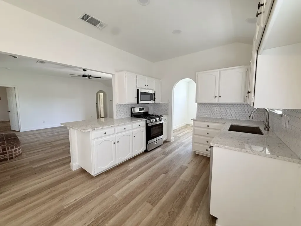 8418 Coventry Drive Rowlett TX 75089