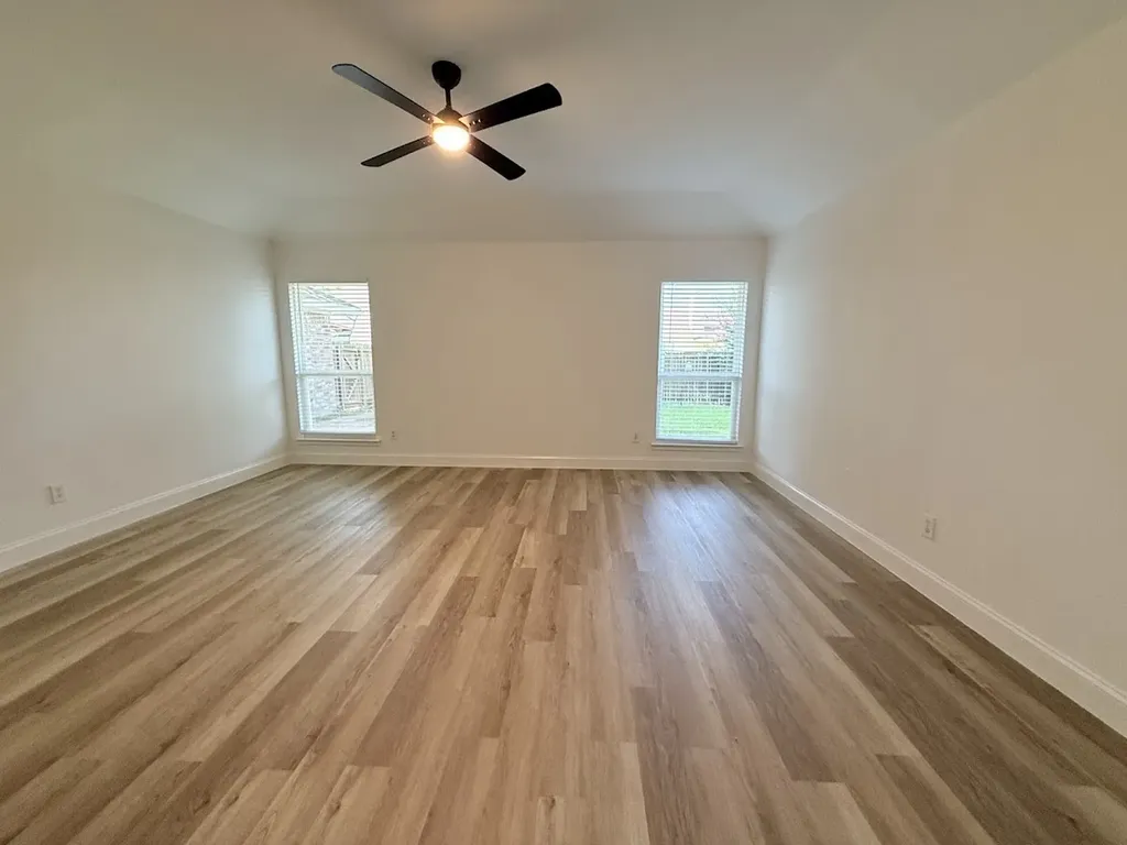 8418 Coventry Drive Rowlett TX 75089