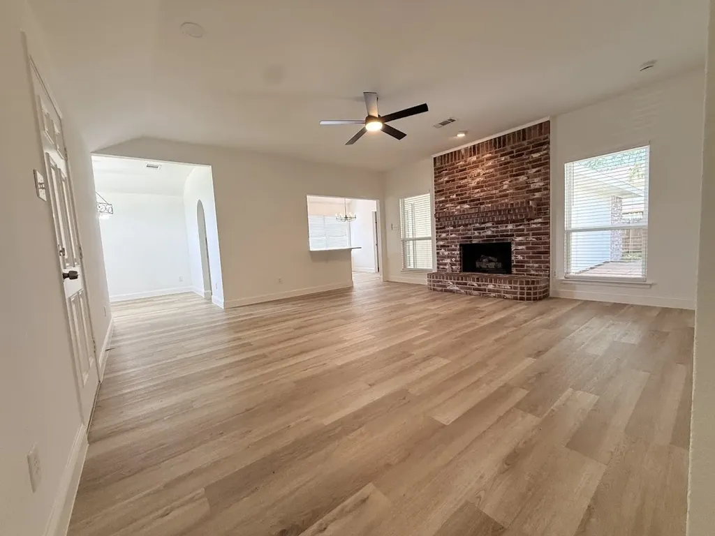 8418 Coventry Drive Rowlett TX 75089