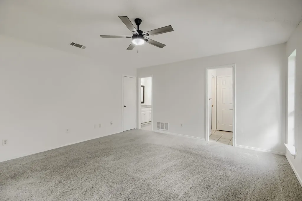 1949 Chesham Drive Carrollton TX 75007