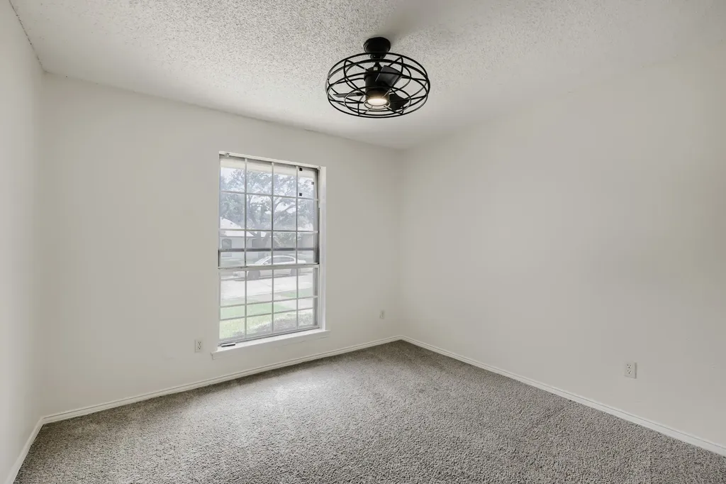 1949 Chesham Drive Carrollton TX 75007