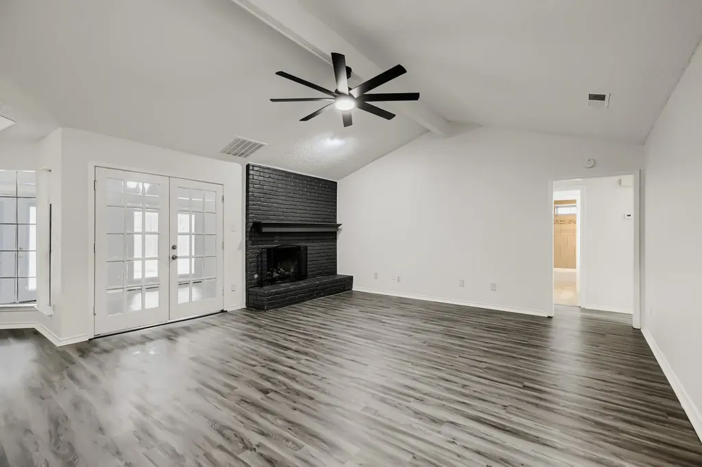 1949 Chesham Drive Carrollton TX 75007