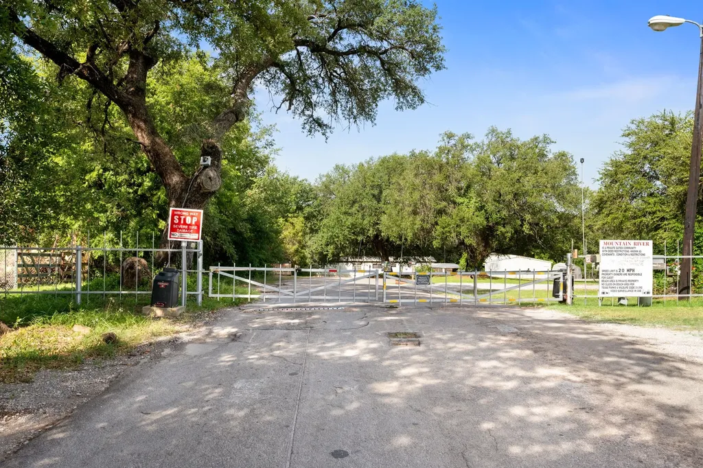 800 River View Road Millsap TX 76066