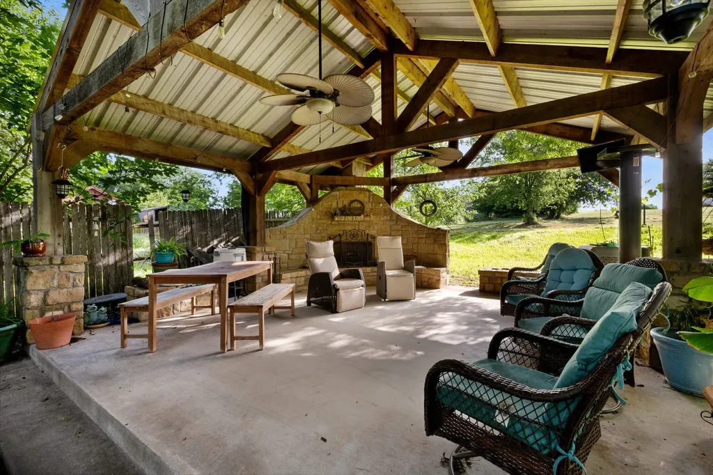 800 River View Road Millsap TX 76066