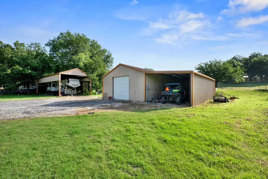 800 River View Road Millsap TX 76066