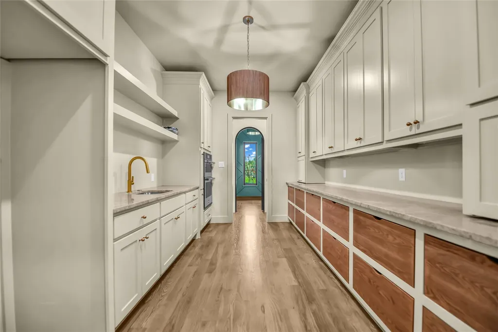 4001 Charleston Peak Aledo TX 76008