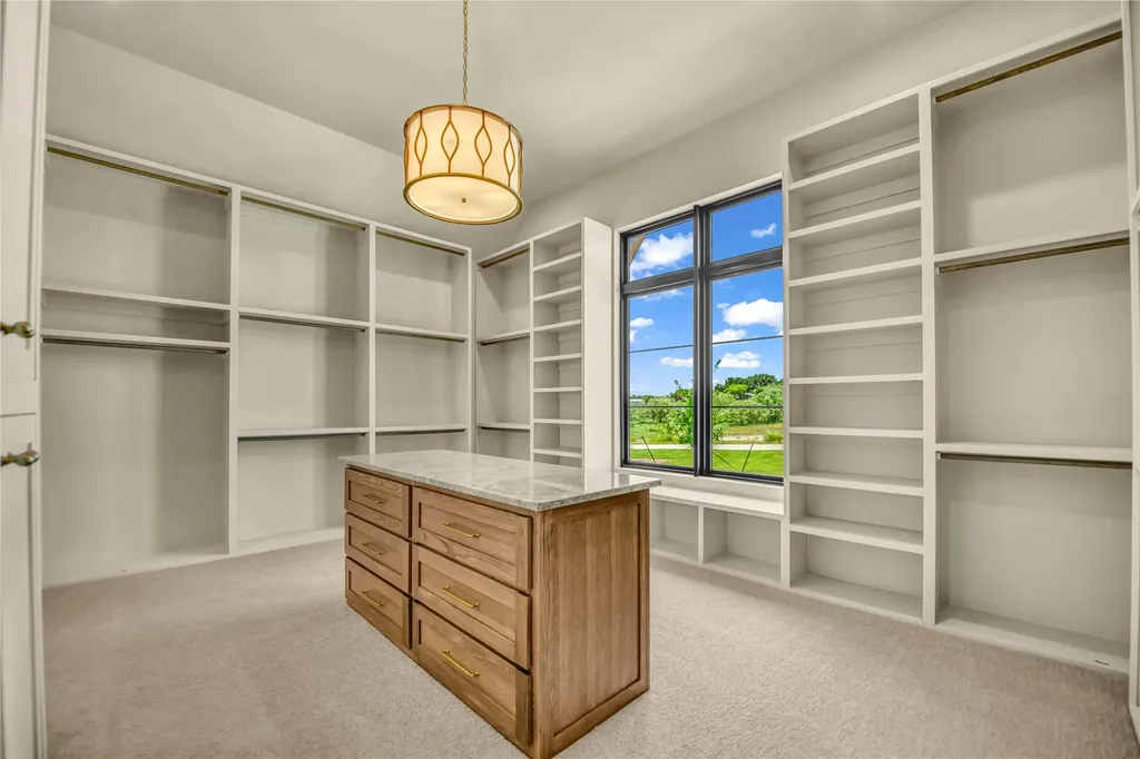 4001 Charleston Peak Aledo TX 76008