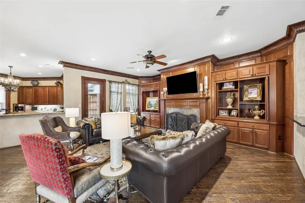 1800 Windermere Drive Plano TX 75093
