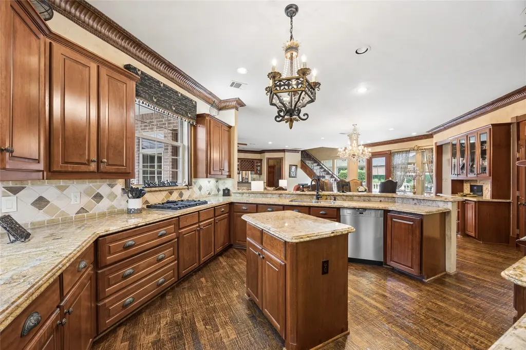 1800 Windermere Drive Plano TX 75093
