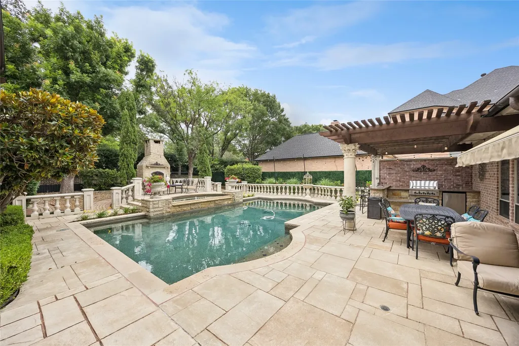 1800 Windermere Drive Plano TX 75093
