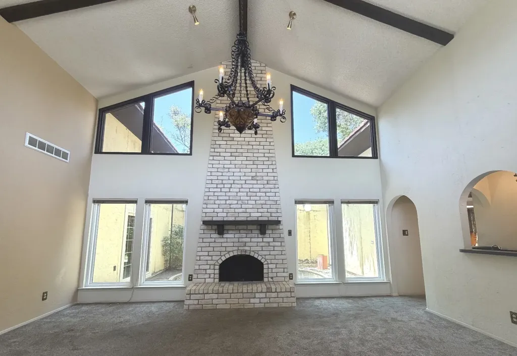 2510 Brookcrest Drive Garland TX 75040