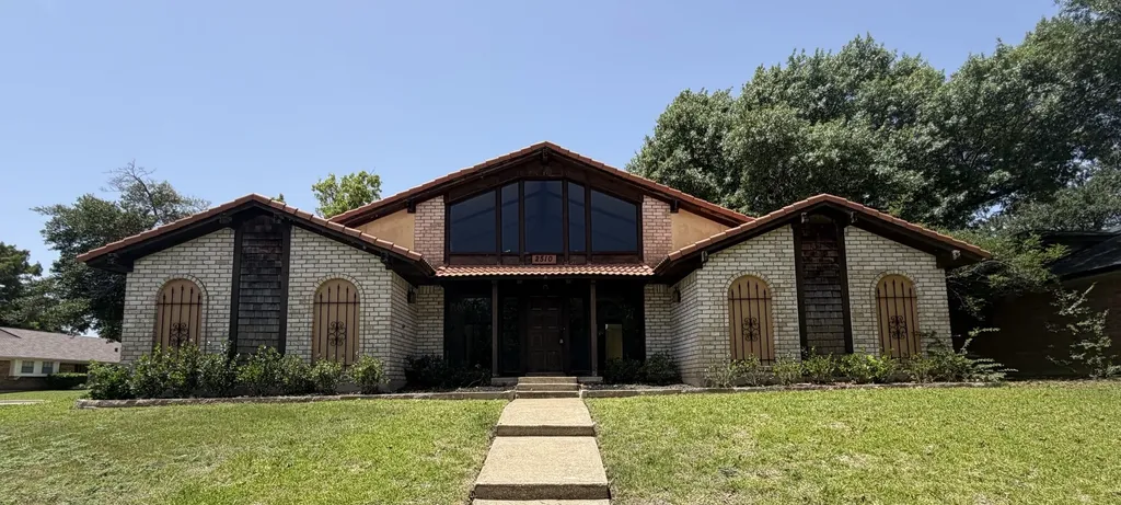 2510 Brookcrest Drive Garland TX 75040