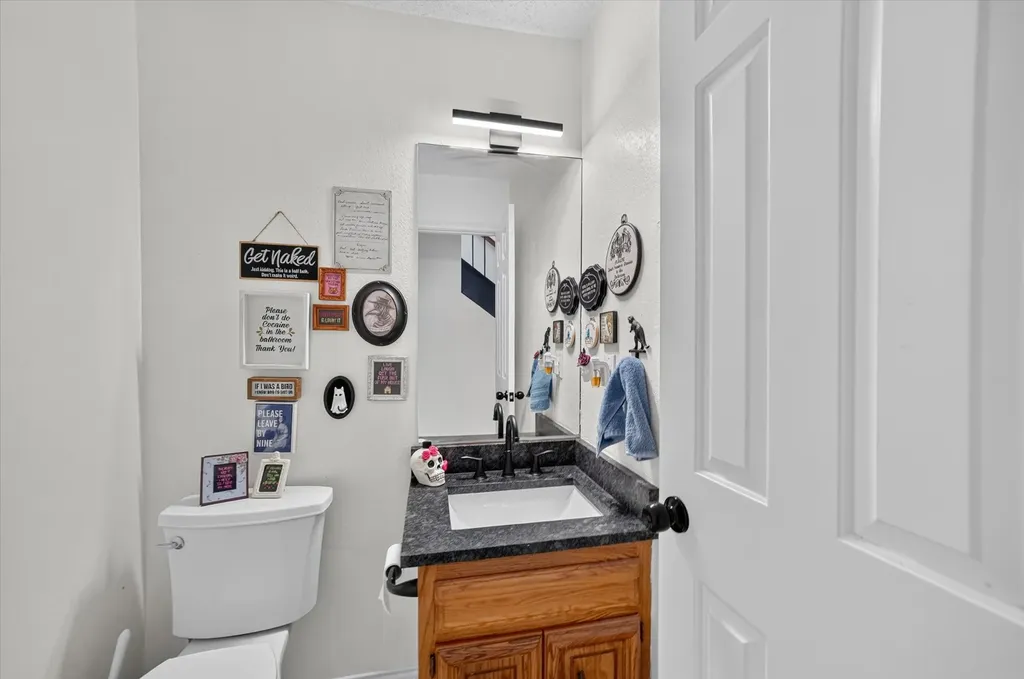 1 Meadow Lane Bedford TX 76021