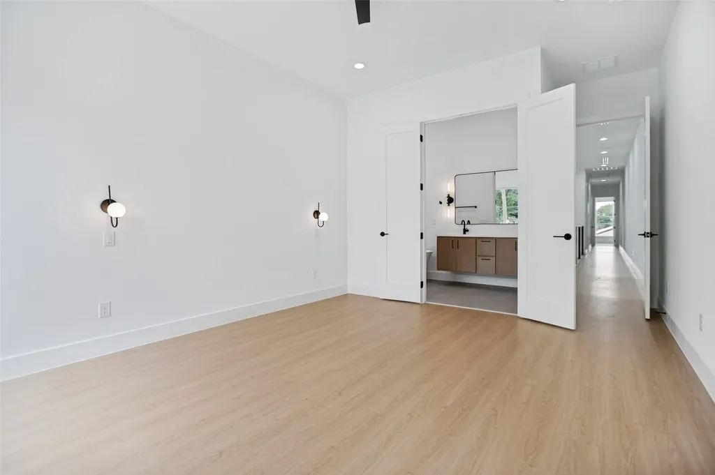 1837 Pollard Street Dallas TX 75208