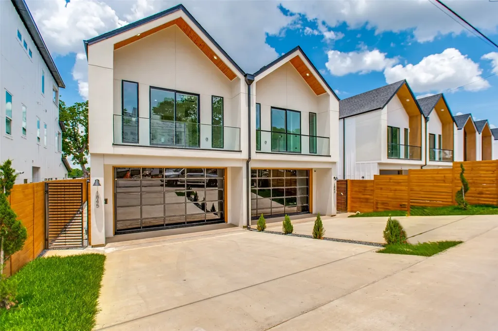 1837 Pollard Street Dallas TX 75208