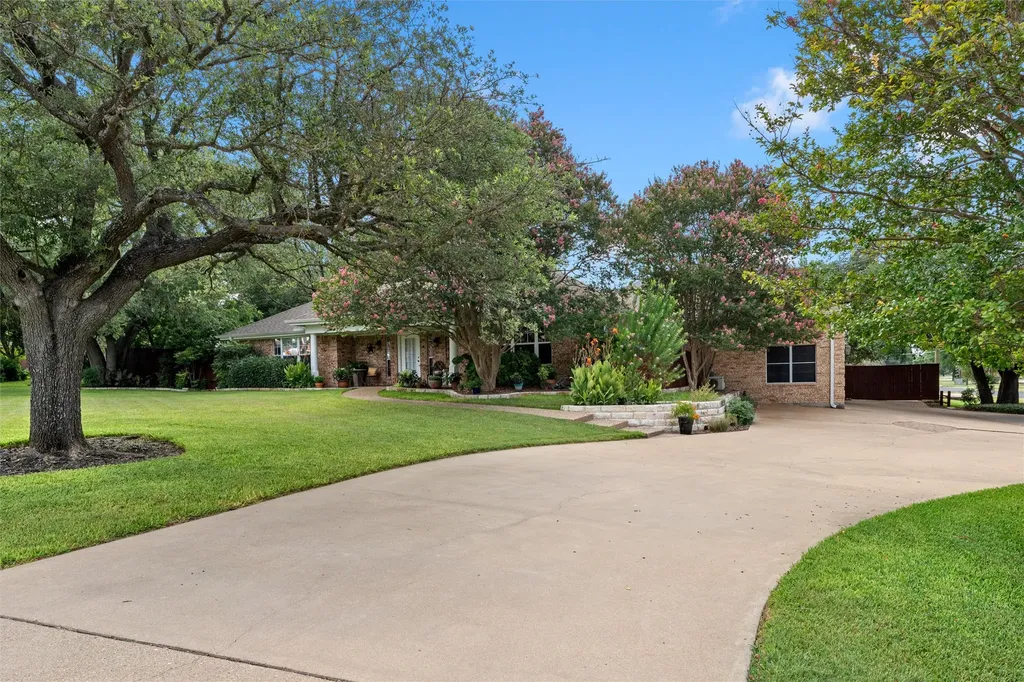 3401 Summit Circle Belton TX 76513