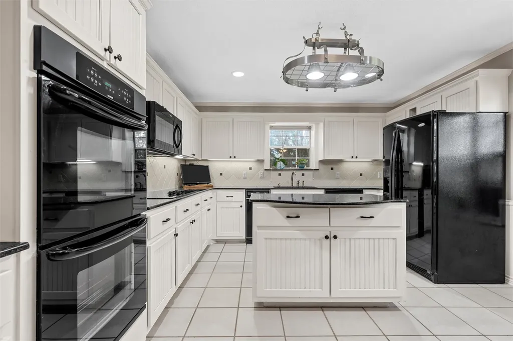 3401 Summit Circle Belton TX 76513