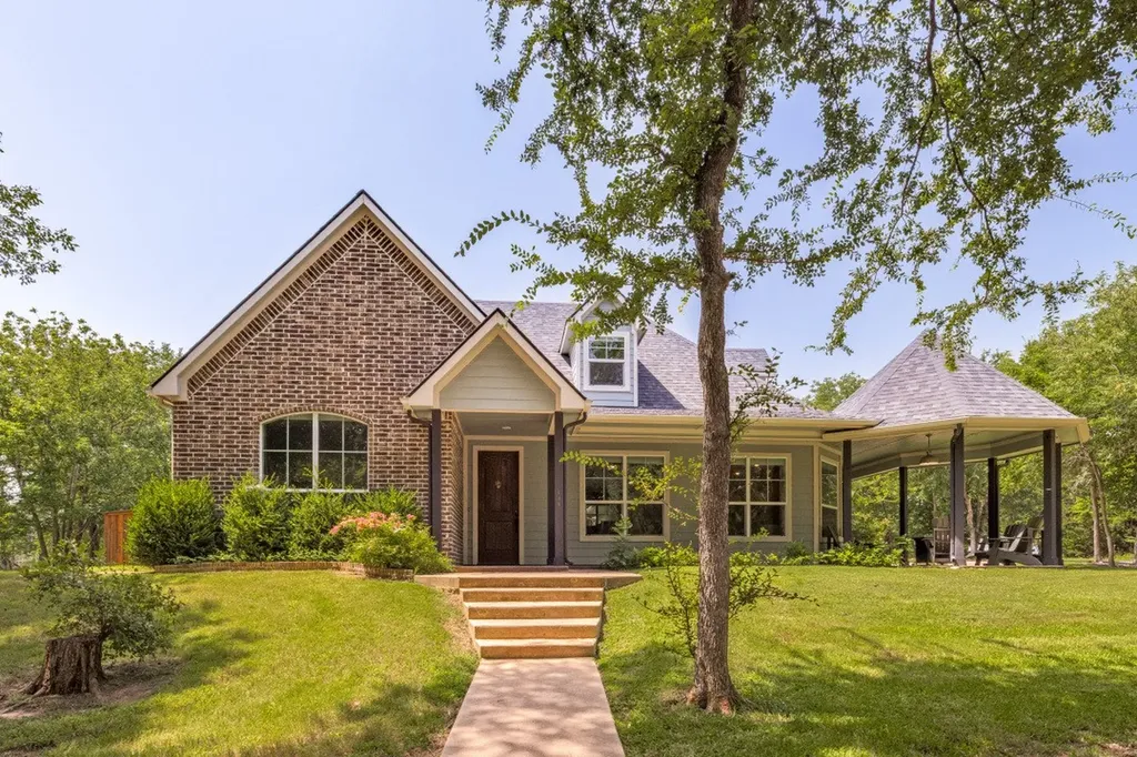 124 Neva Lane Denison TX 75020