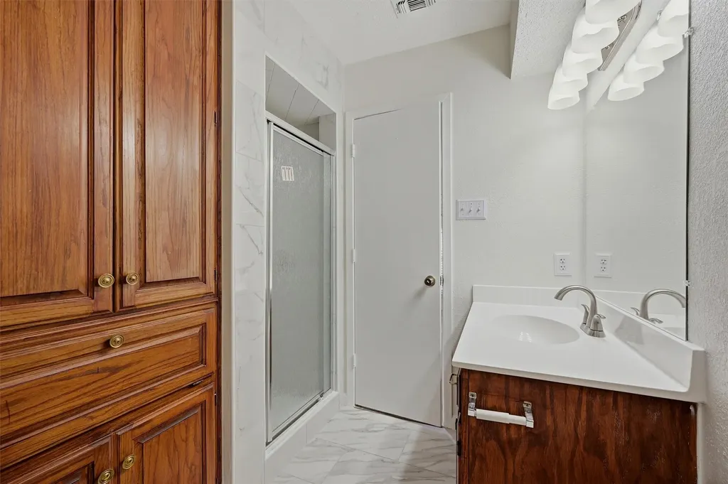 3110 Normandy Drive Sherman TX 75090