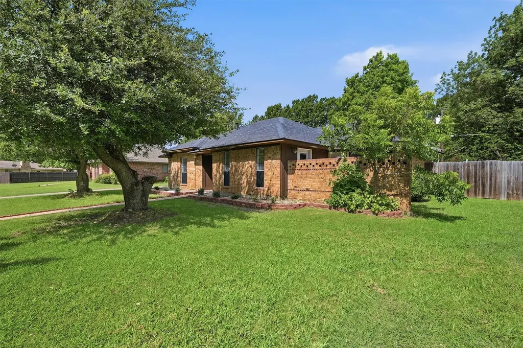 3110 Normandy Drive Sherman TX 75090