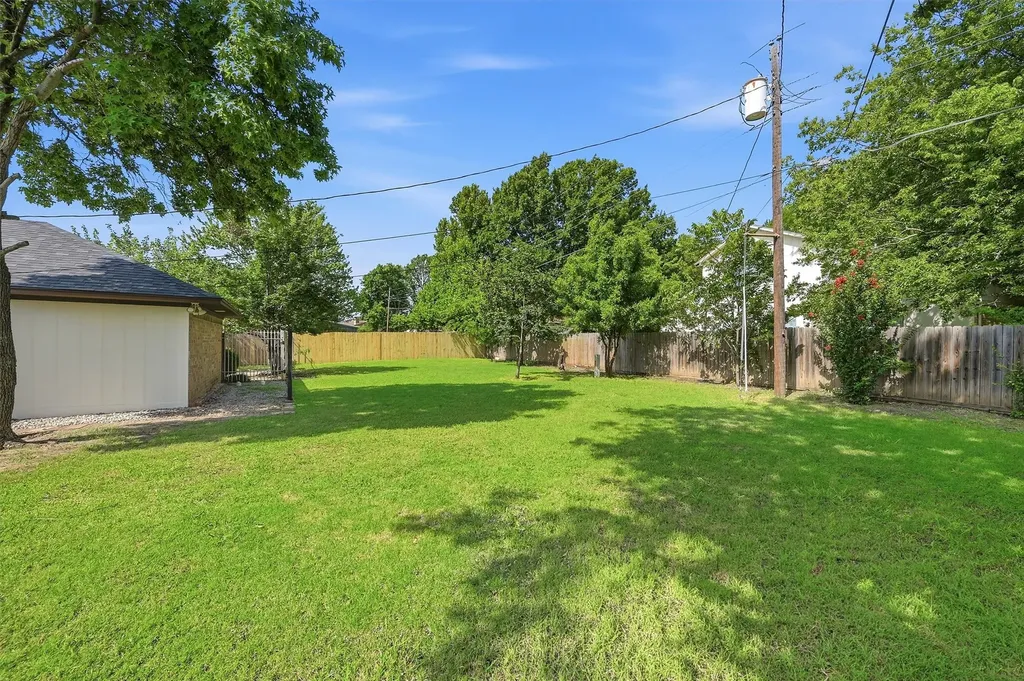 3110 Normandy Drive Sherman TX 75090