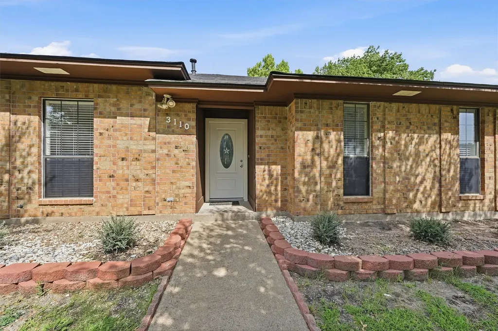 3110 Normandy Drive Sherman TX 75090