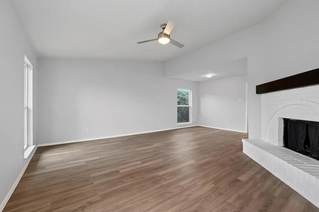 4909 N Colony Boulevard The Colony TX 75056