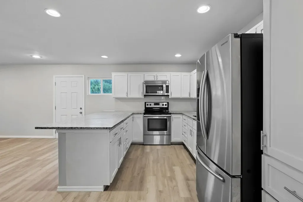 4909 N Colony Boulevard The Colony TX 75056