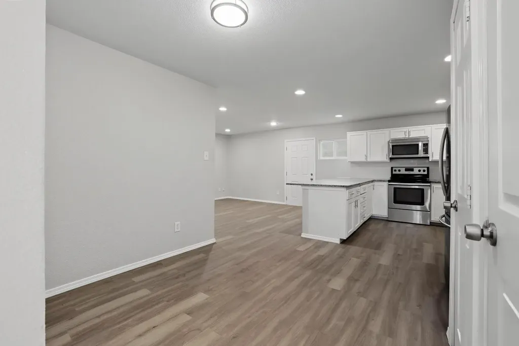 4909 N Colony Boulevard The Colony TX 75056