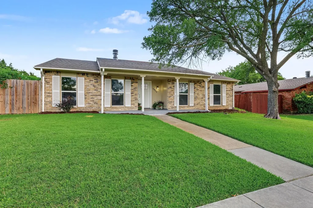 4909 N Colony Boulevard The Colony TX 75056