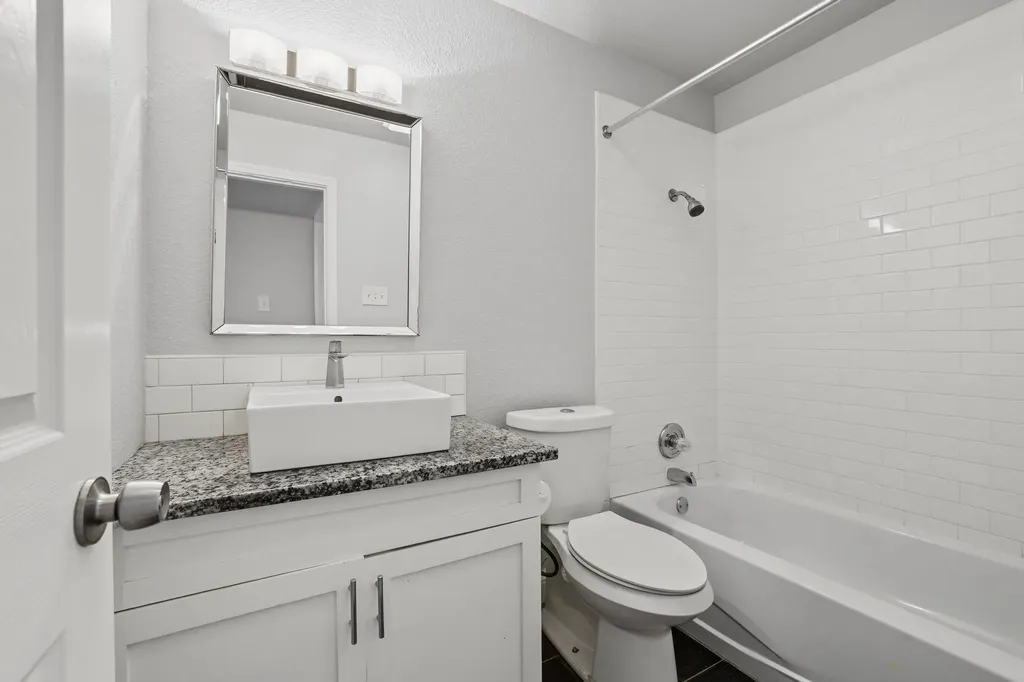 4909 N Colony Boulevard The Colony TX 75056
