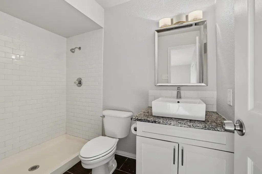 4909 N Colony Boulevard The Colony TX 75056