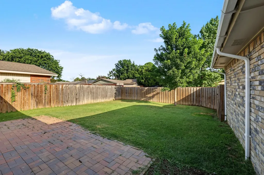 4909 N Colony Boulevard The Colony TX 75056