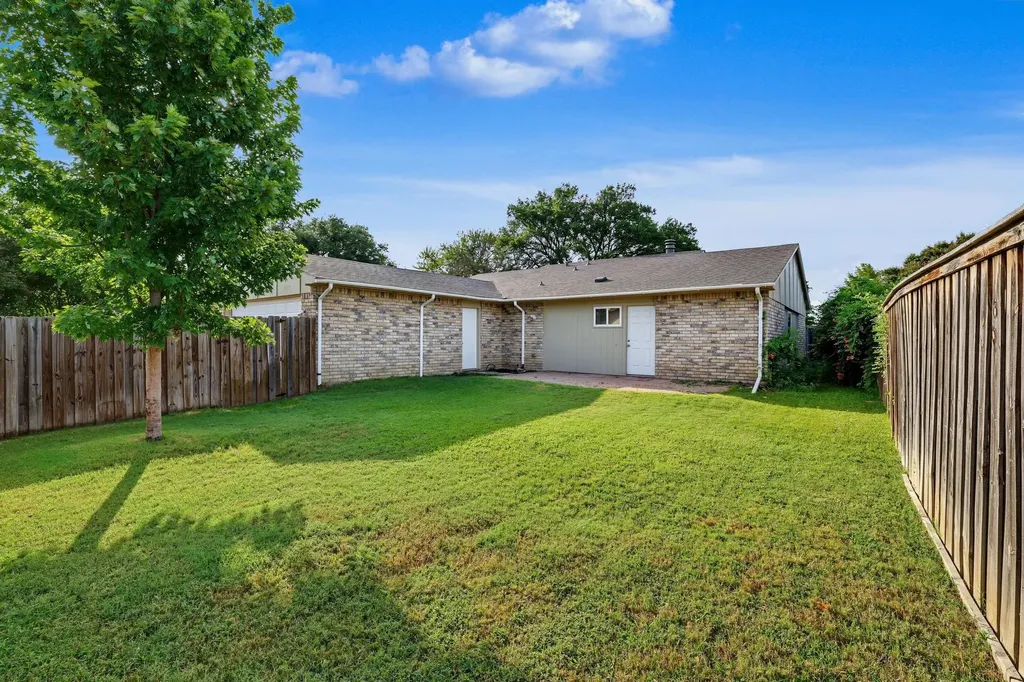 4909 N Colony Boulevard The Colony TX 75056