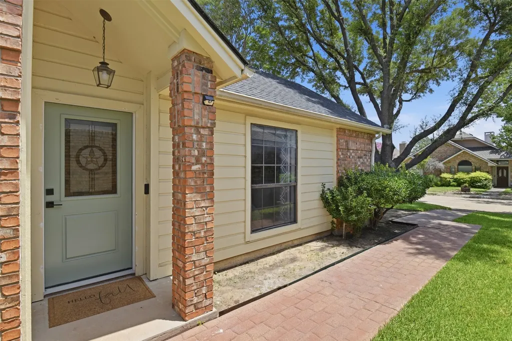 747 Monique Cedar Hill TX 75104