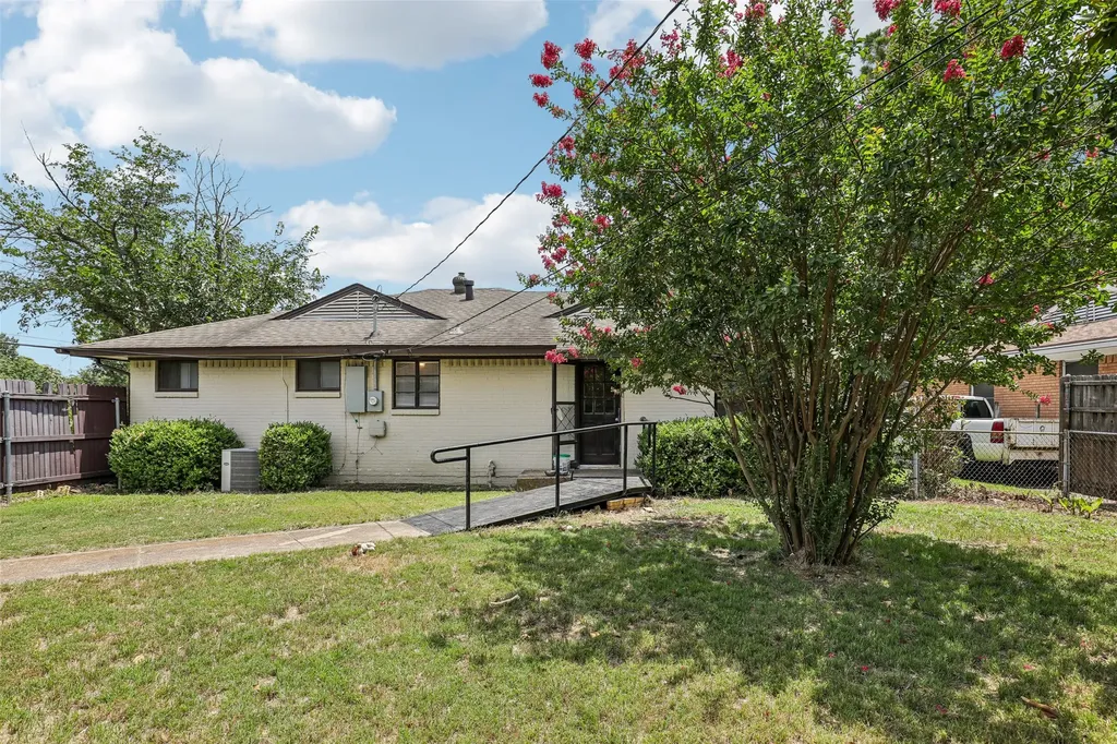 600 Westwood Drive Richardson TX 75080