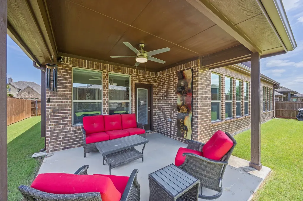448 Bessie Coleman Boulevard Waxahachie TX 75165