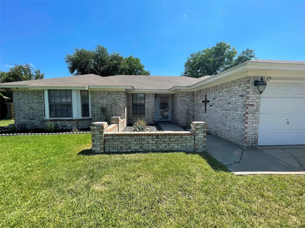 3908 Chestnut Street Fort Worth TX 76137
