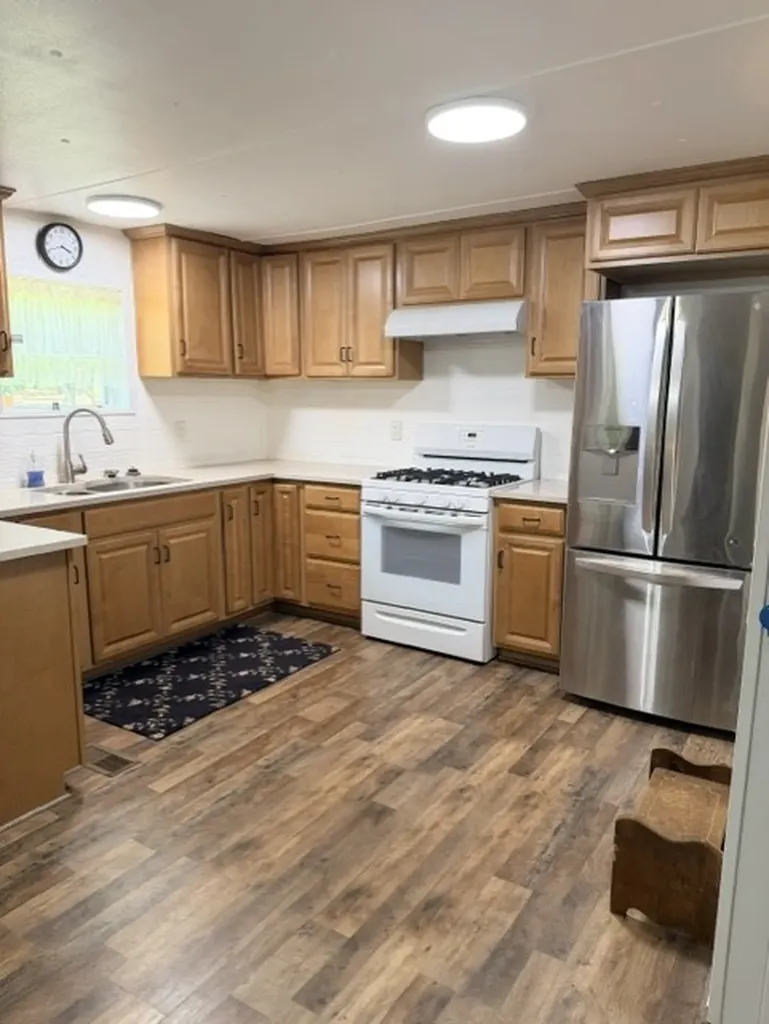 168 Catfish Trail Bowie TX 76230
