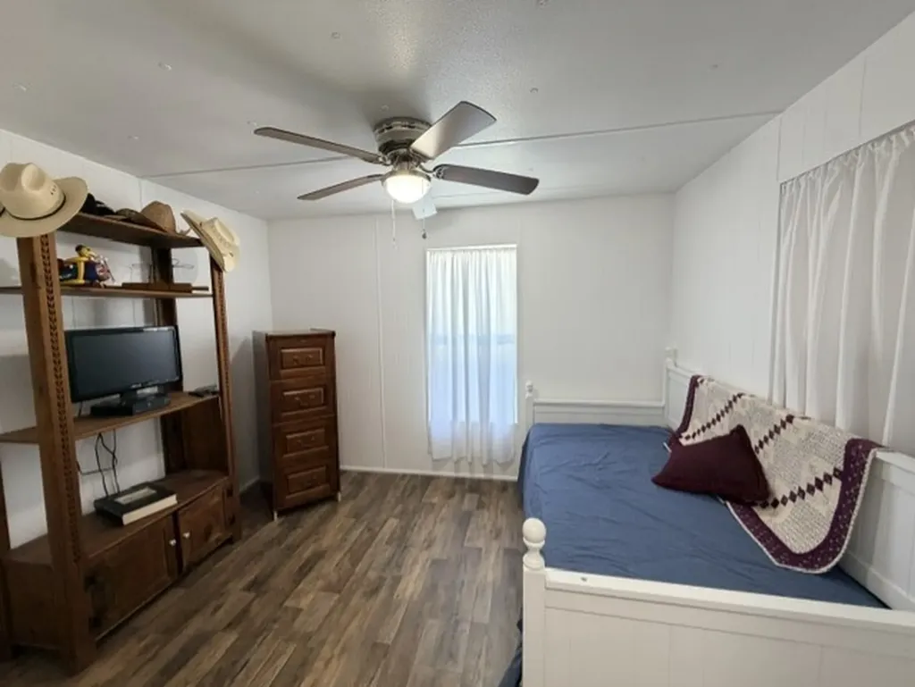168 Catfish Trail Bowie TX 76230